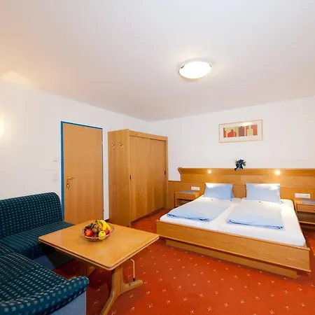 Casa de hóspedes Der Steinerwirt 3*